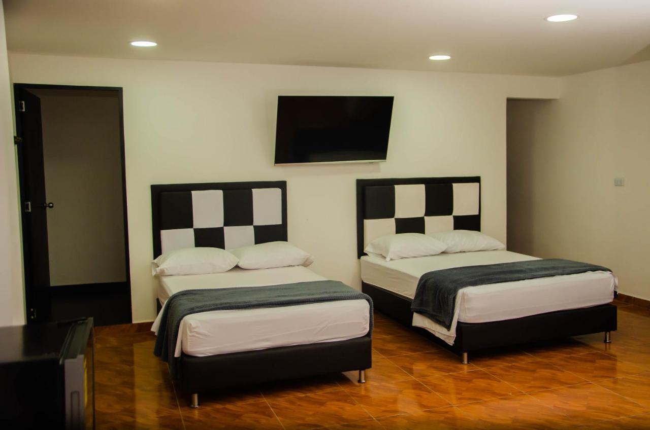 Casa Hotel Los Arboles Bello Exteriér fotografie