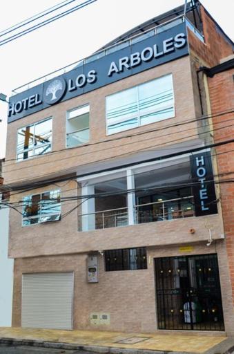 Casa Hotel Los Arboles Bello Exteriér fotografie